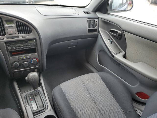 2005 Hyundai Elantra GLS