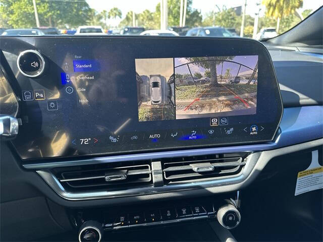 2026 Chevrolet Equinox EV LT 2