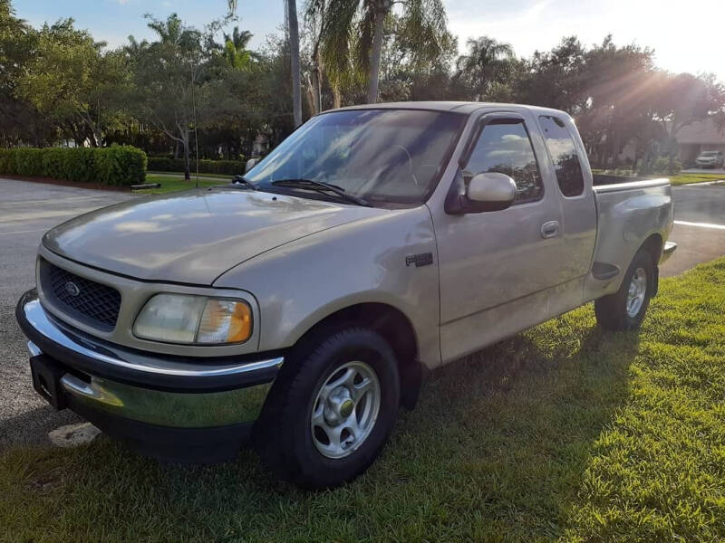 1998 Ford F-150 XLT
