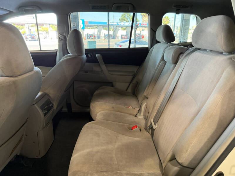2012 Toyota Highlander