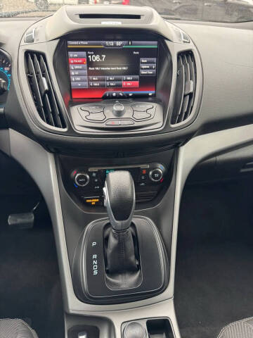 2015 Ford Escape SE