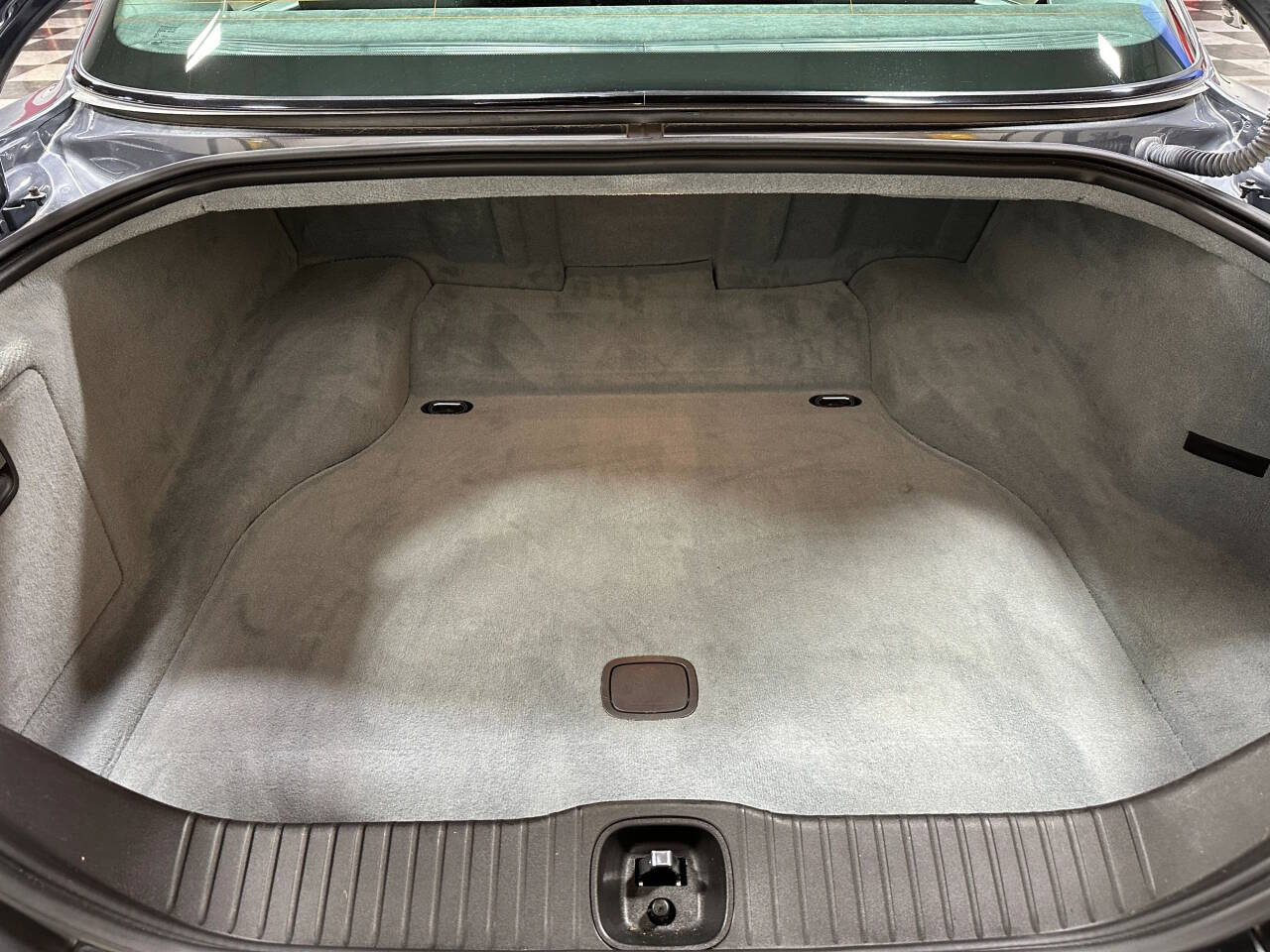 2005 Jaguar XJ-Series 76