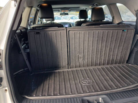 2014 Toyota Highlander Limited Platinum