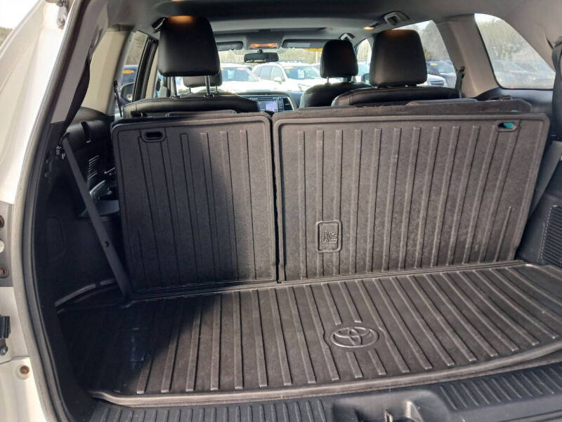 2014 Toyota Highlander Limited Platinum