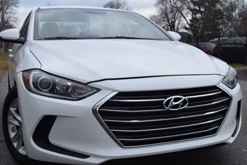 2018 Hyundai Elantra for sale at QUEST AUTO GROUP LLC in Redford MI