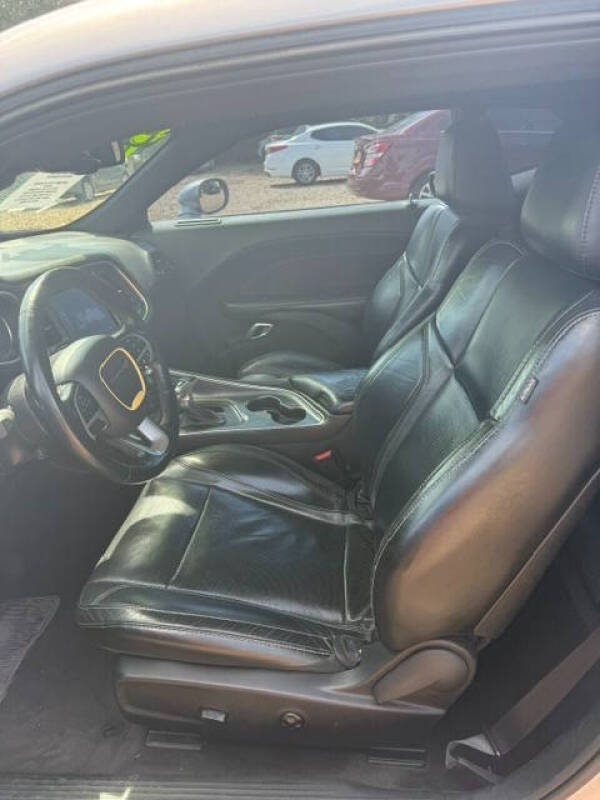 2018 Dodge Challenger SXT Plus