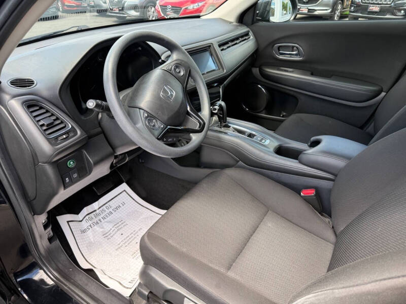 2017 Honda HR-V EX