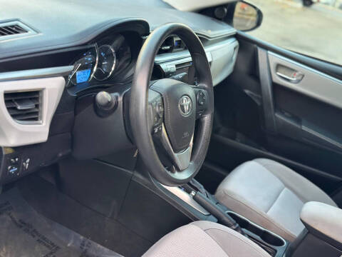 2015 Toyota Corolla LE