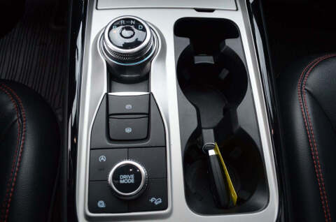 2024 Ford Explorer ST-Line