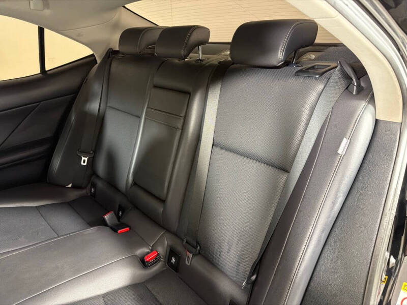 2016 Lexus IS 200t