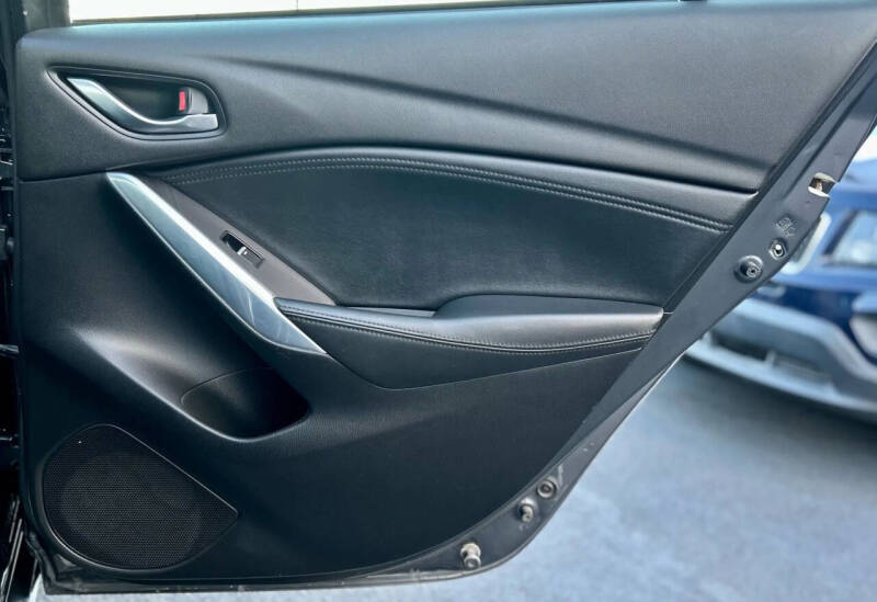 2016 Mazda MAZDA6 i Touring