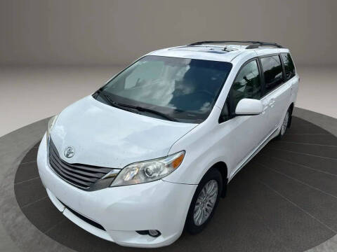2012 Toyota Sienna