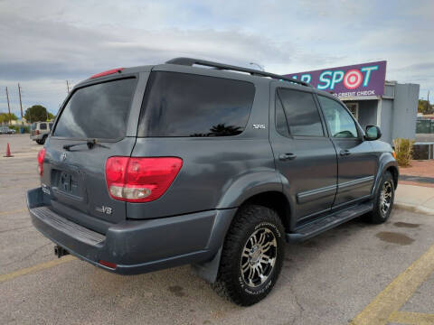 2005 Toyota Sequoia SR5