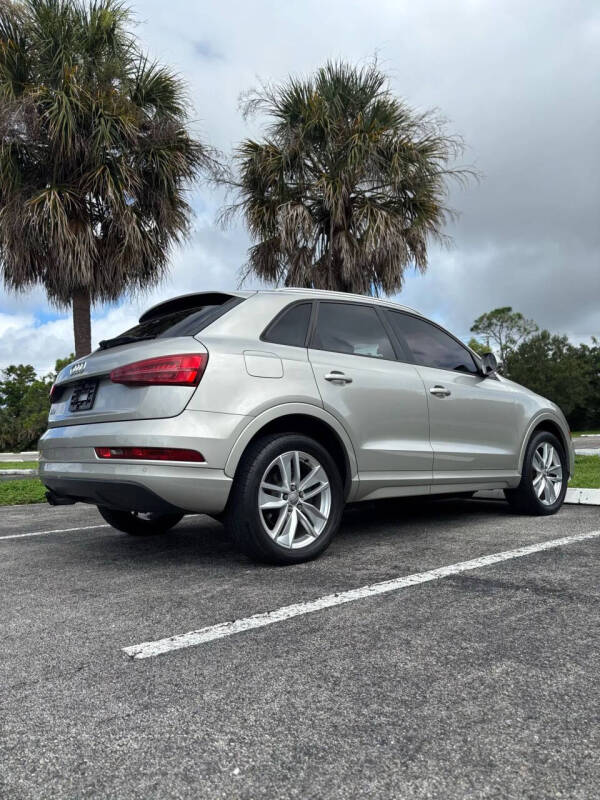 2017 Audi Q3 2.0T Premium