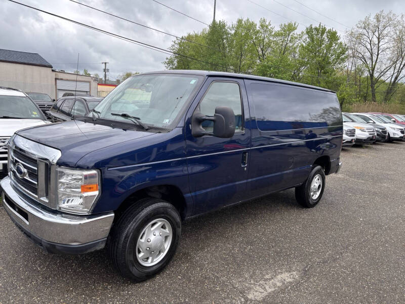 2013 Ford E-Series E-350 SD