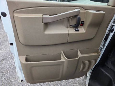 2019 Chevrolet Express 2500