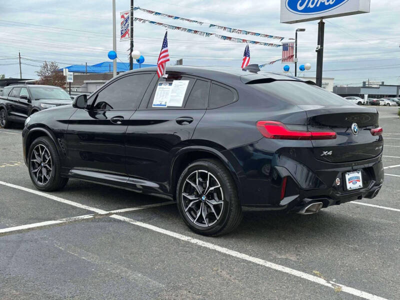 2023 BMW X4 xDrive30i