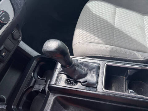 2023 Toyota Tacoma SR V6