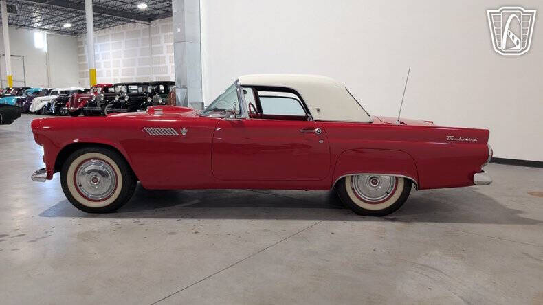 1955 Ford Thunderbird