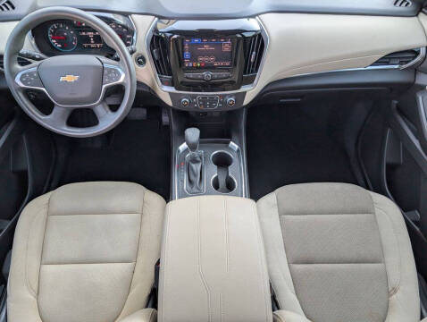 2022 Chevrolet Traverse LS