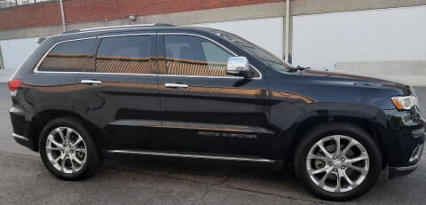 2020 Jeep Grand Cherokee Summit