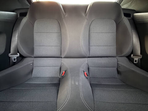 2015 Ford Mustang V6