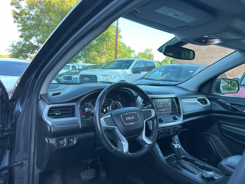 2017 GMC Acadia SLT-1