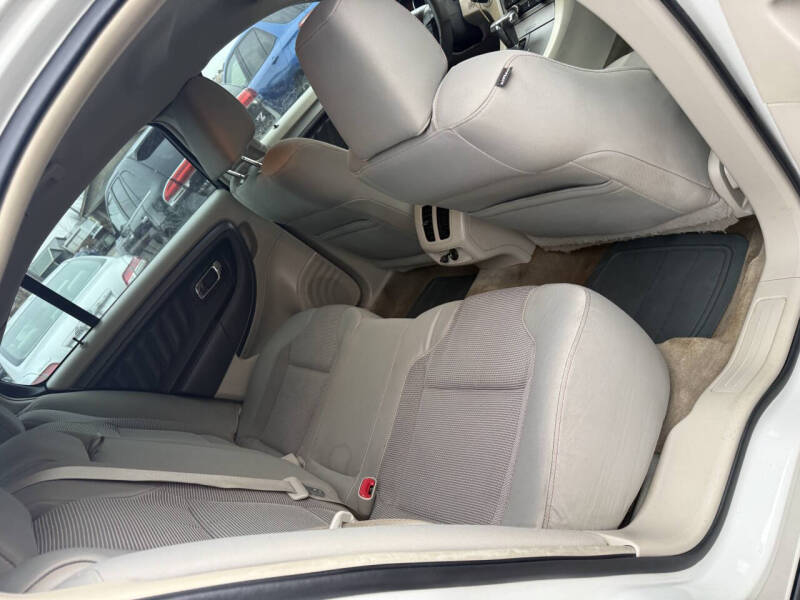 2011 Ford Taurus SEL