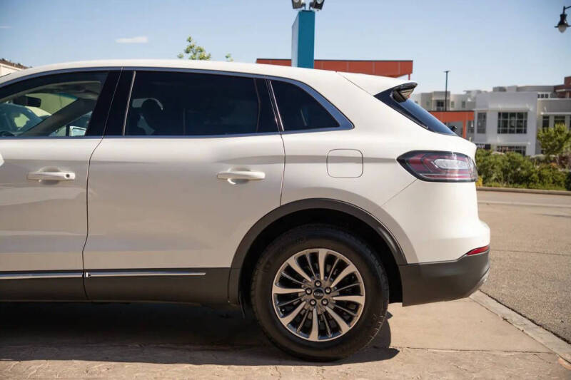 2020 Lincoln Nautilus Standard