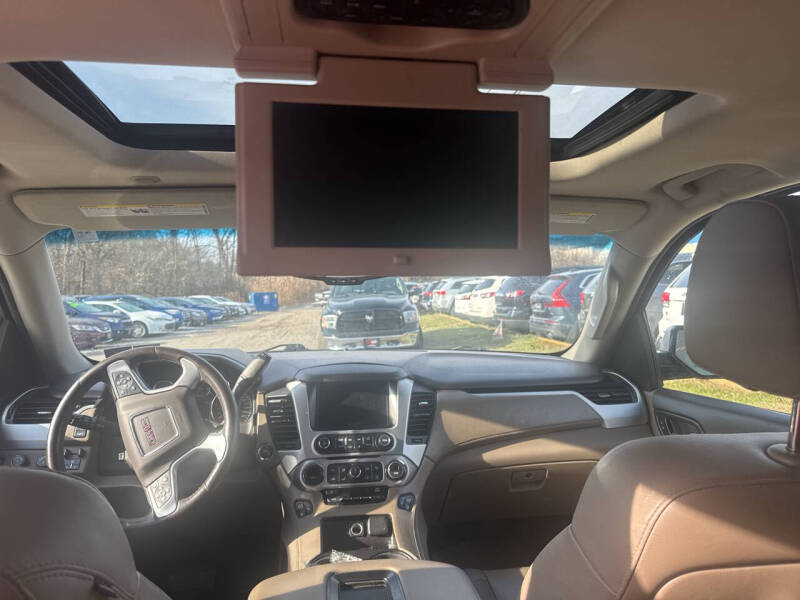 2015 GMC Yukon XL SLT