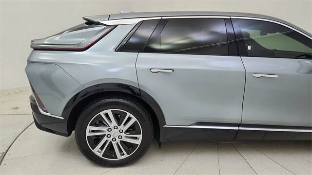 2024 Cadillac LYRIQ Tech