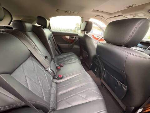 2009 Infiniti FX35