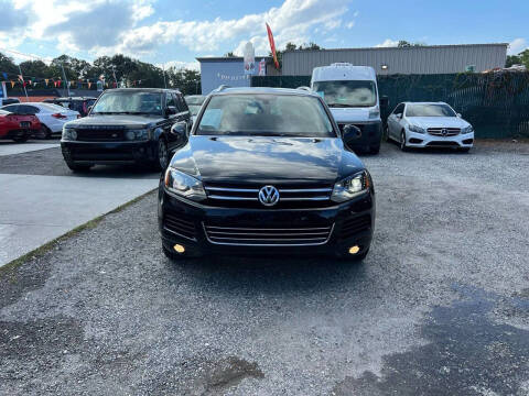2013 Volkswagen Touareg VR6 Sport