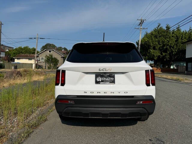 2022 Kia Sorento for sale at UTC Auto Brokers LLC in Everett, WA