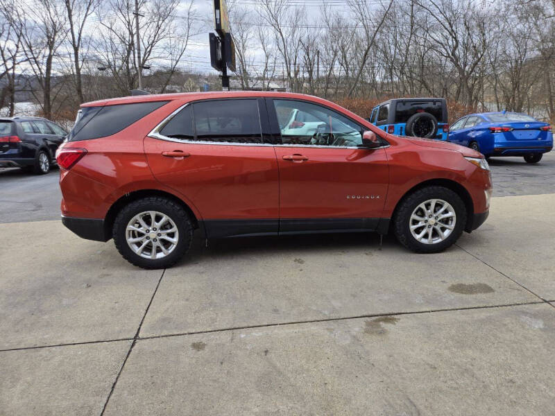 2020 Chevrolet Equinox null photo 9