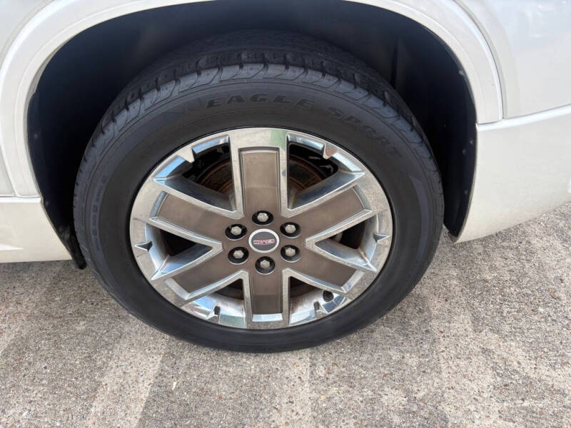 2012 GMC Acadia Denali