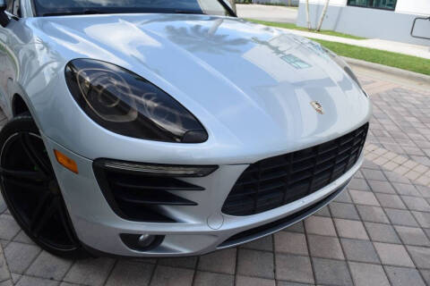 2016 Porsche Macan S
