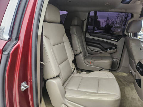 2018 Chevrolet Suburban LT