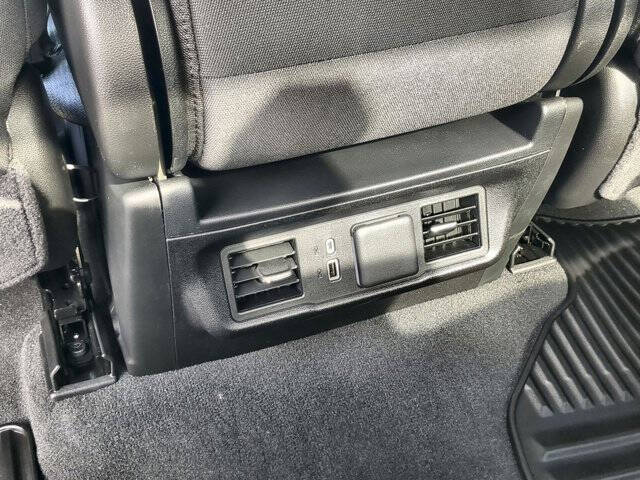 2026 GMC Sierra 1500 Elevation Standard