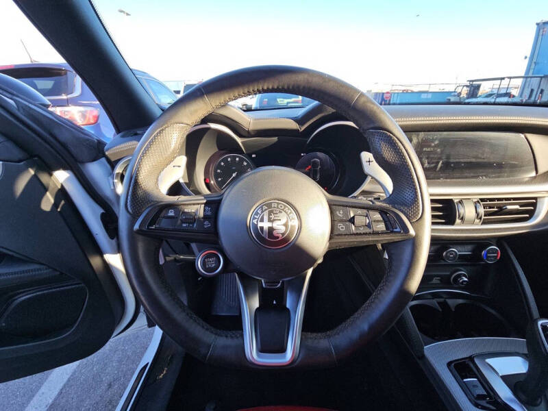 2024 Alfa Romeo Stelvio Veloce