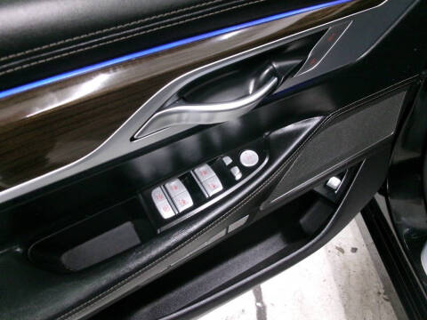 2016 BMW 7 Series 750i xDrive