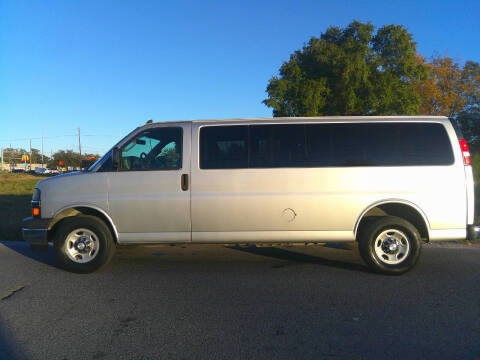 2017 Chevrolet Express LT 3500