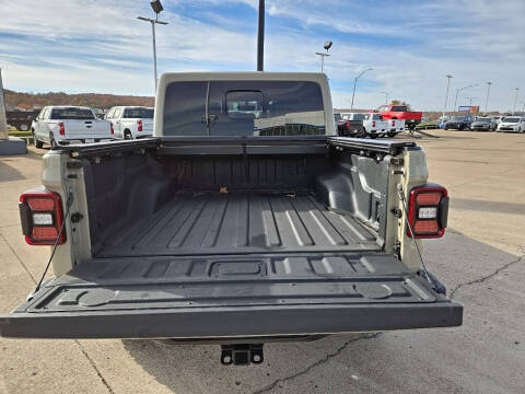 2022 Jeep Gladiator Mojave