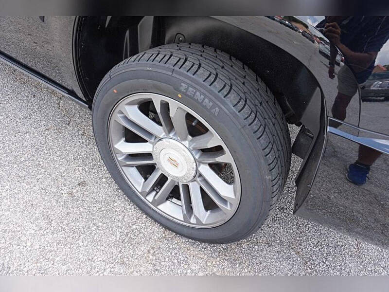 2013 Cadillac Escalade Premium