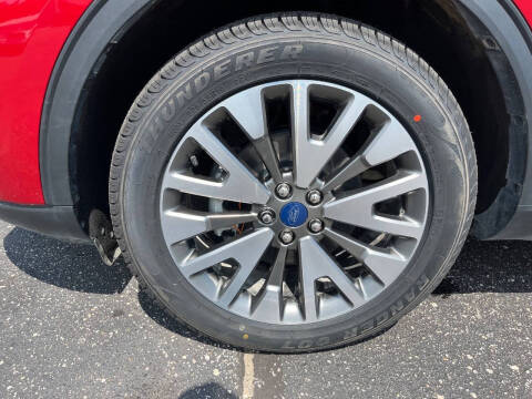 2022 Ford Escape Titanium