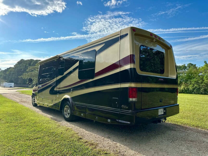 2006 Ford E-Series E-450 SD