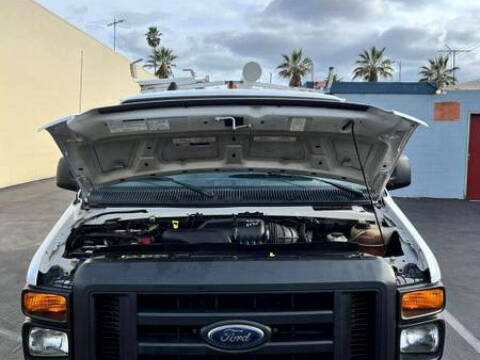 2010 Ford E-Series E-250