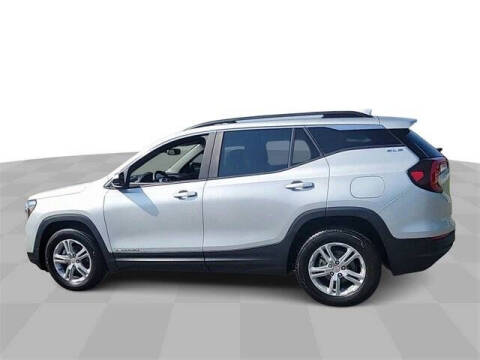 2022 GMC Terrain SLE