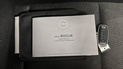 2024 Nissan Rogue SV