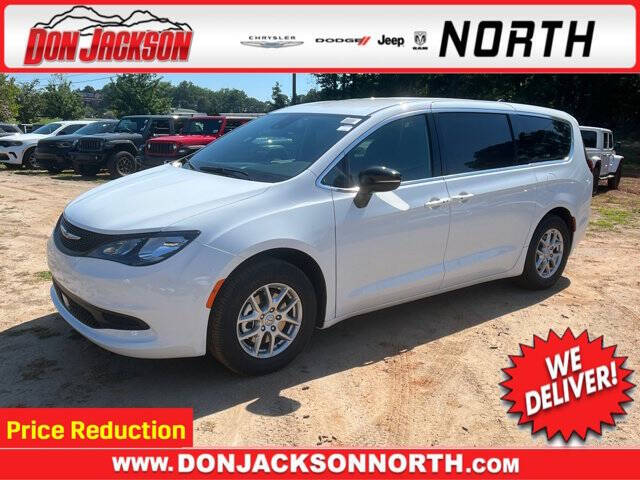 2026 Chrysler Voyager LX